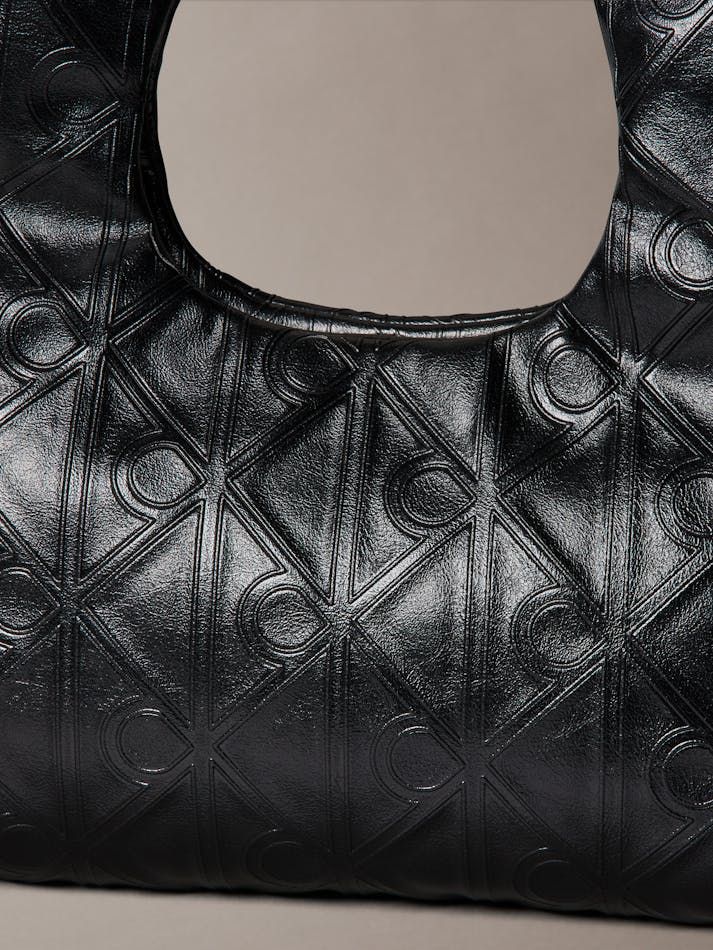 Calvin Klein - Túi xách nữ Puffer Emblem Logo Shoulder Bag