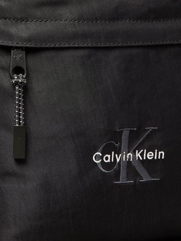 Calvin Klein - Túi đeo chéo nam Nylon Monogram Logo Flatpack