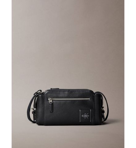 Calvin Klein - Túi Đeo Chéo Nam Bold Pebble Camera Bag