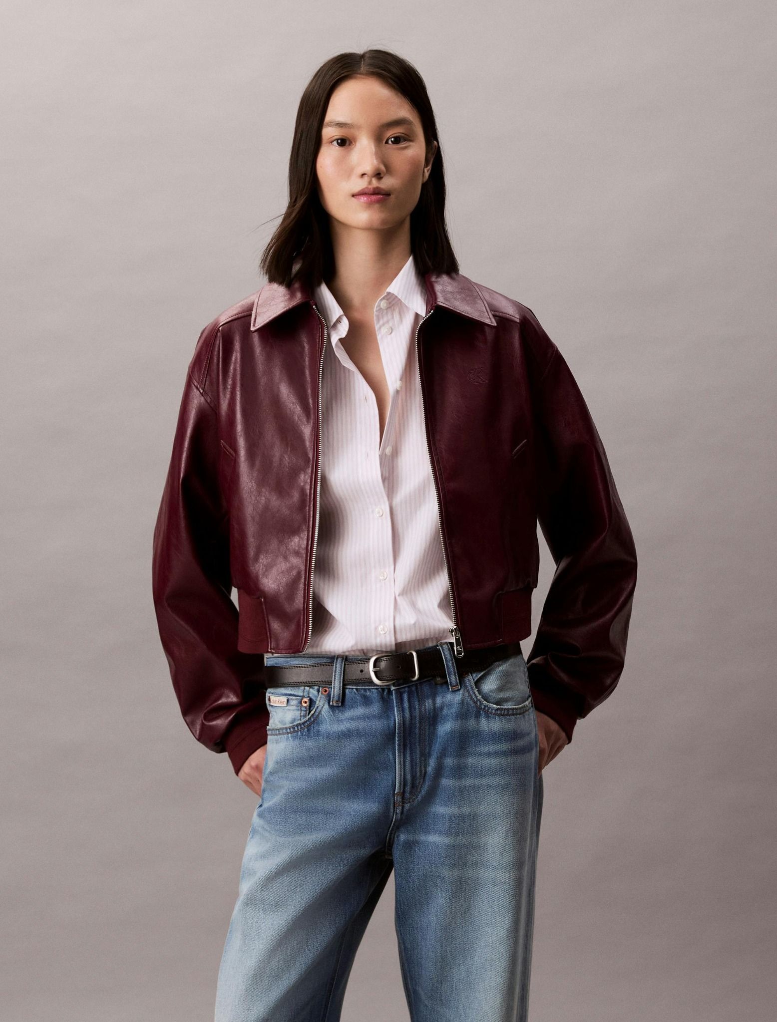 Calvin Klein - Áo khoác nữ Faux Leather Cropped Bomber Jacket