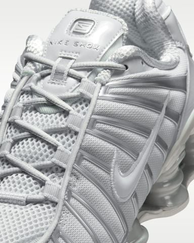 Nike - Giày Thời Trang Nữ Shox TL Reflective Accents