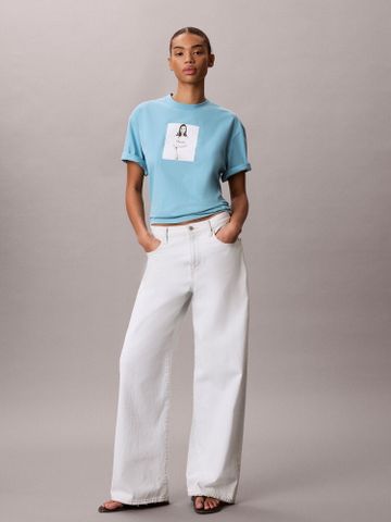 Calvin Klein - Áo Thun Tay Ngắn Nam Kate Moss Obsession Graphic Relaxed T-Shirt