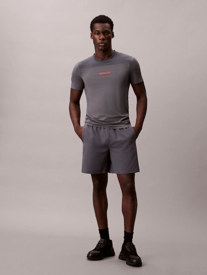 Calvin Klein - Quần ngắn thể thao nam Wicking Quick-Dry Performance Gym Shorts