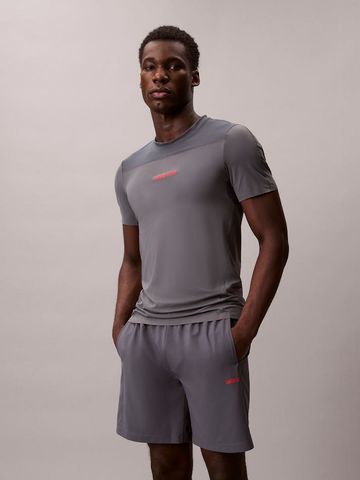 Calvin Klein - Quần ngắn thể thao nam Wicking Quick-Dry Performance Gym Shorts