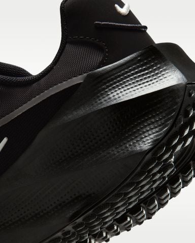 Nike - Giày Thời Trang Nữ Aura Edge