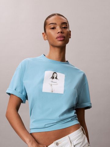 Calvin Klein - Áo Thun Tay Ngắn Nam Kate Moss Obsession Graphic Relaxed T-Shirt
