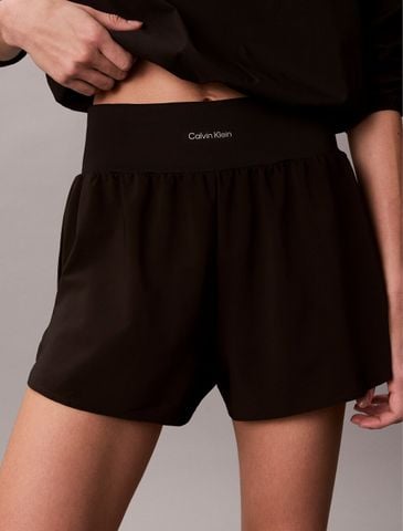Calvin Klein - Quần Ngắn Thể Thao Nữ Icon Sport 2 In 1 Shorts