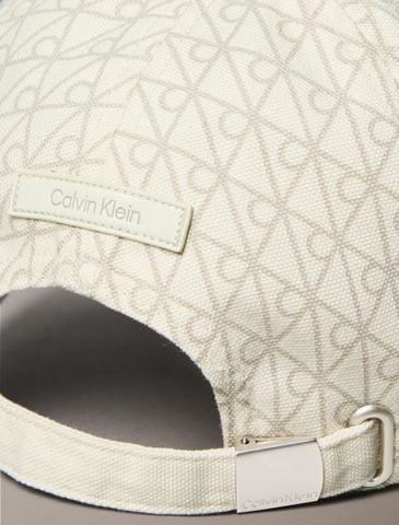 Calvin Klein - Nón Lưỡi Trai Nữ CK Emblem Print Cap