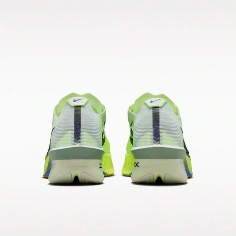 Nike - Giày Chạy Bộ Nam ZoomX Vaporfly Next 4
