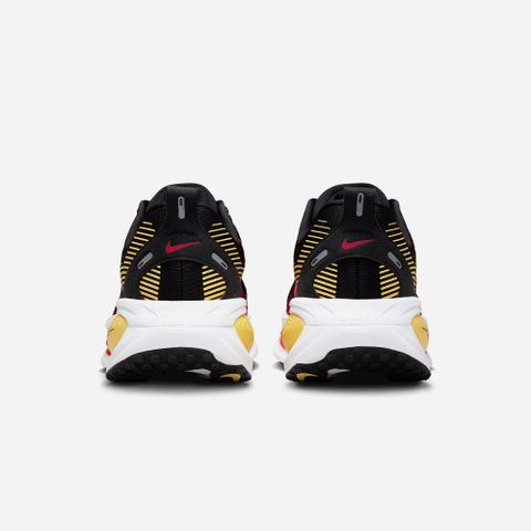 Nike - Giày Chạy Bộ Nam Neutral Road Running Shoes Vomero 18