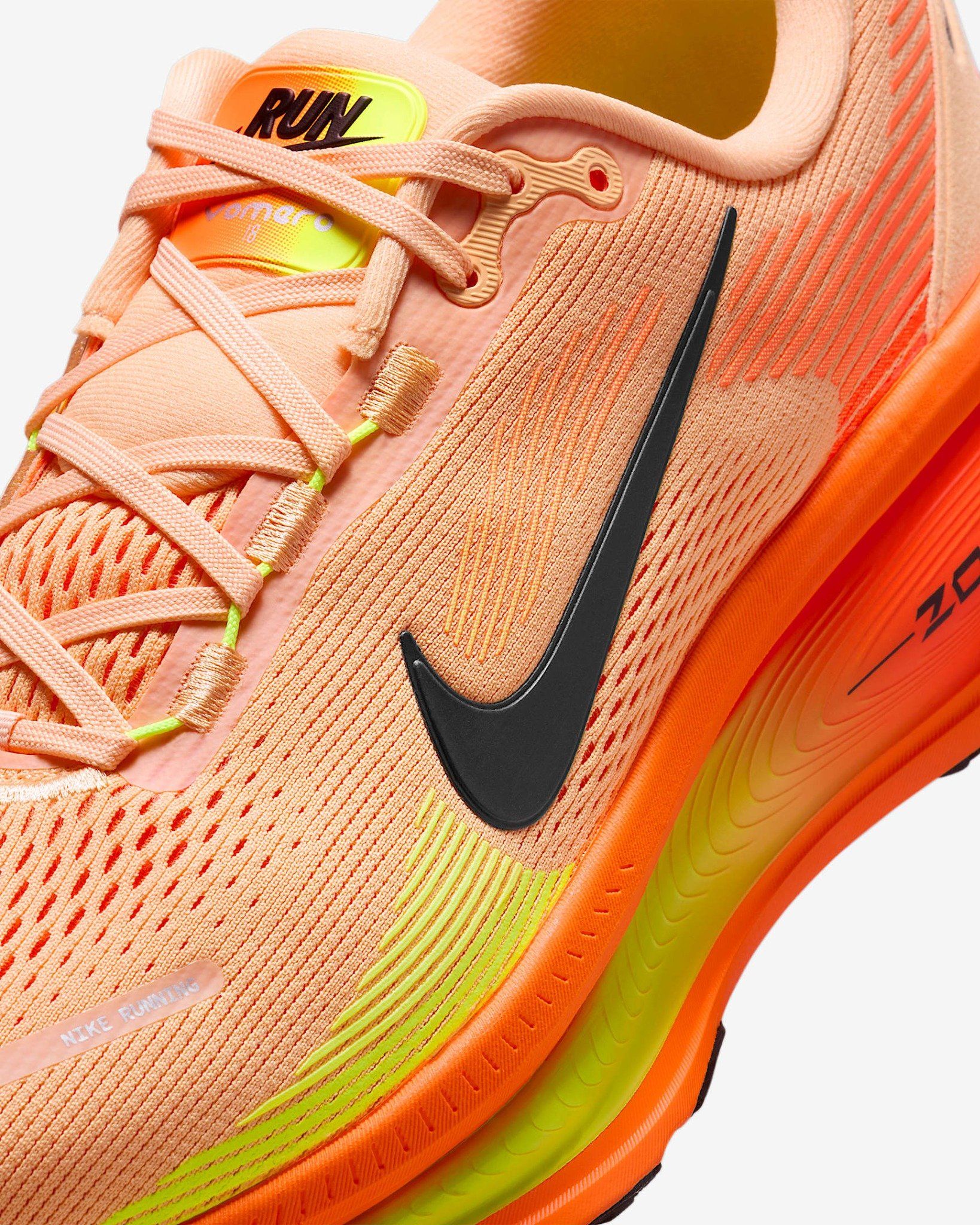 Nike - Giày chạy bộ thể thao Nam Nike Vomero 18 Men's Road Running Shoes