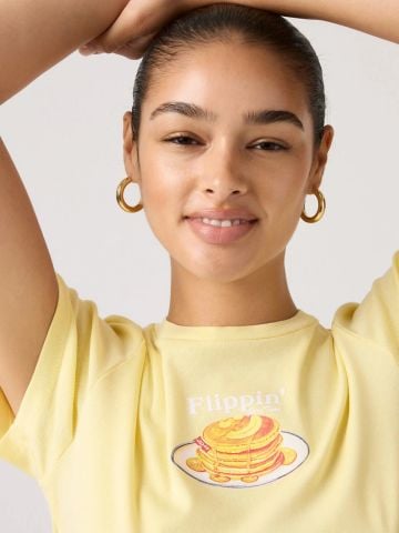 Levi's - Áo Thun Tay Ngắn Nữ Slim Essential Sporty