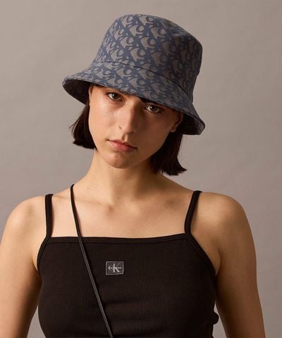 Calvin Klein - Nón rộng vành nữ Logo Jacquard Bucket Hat