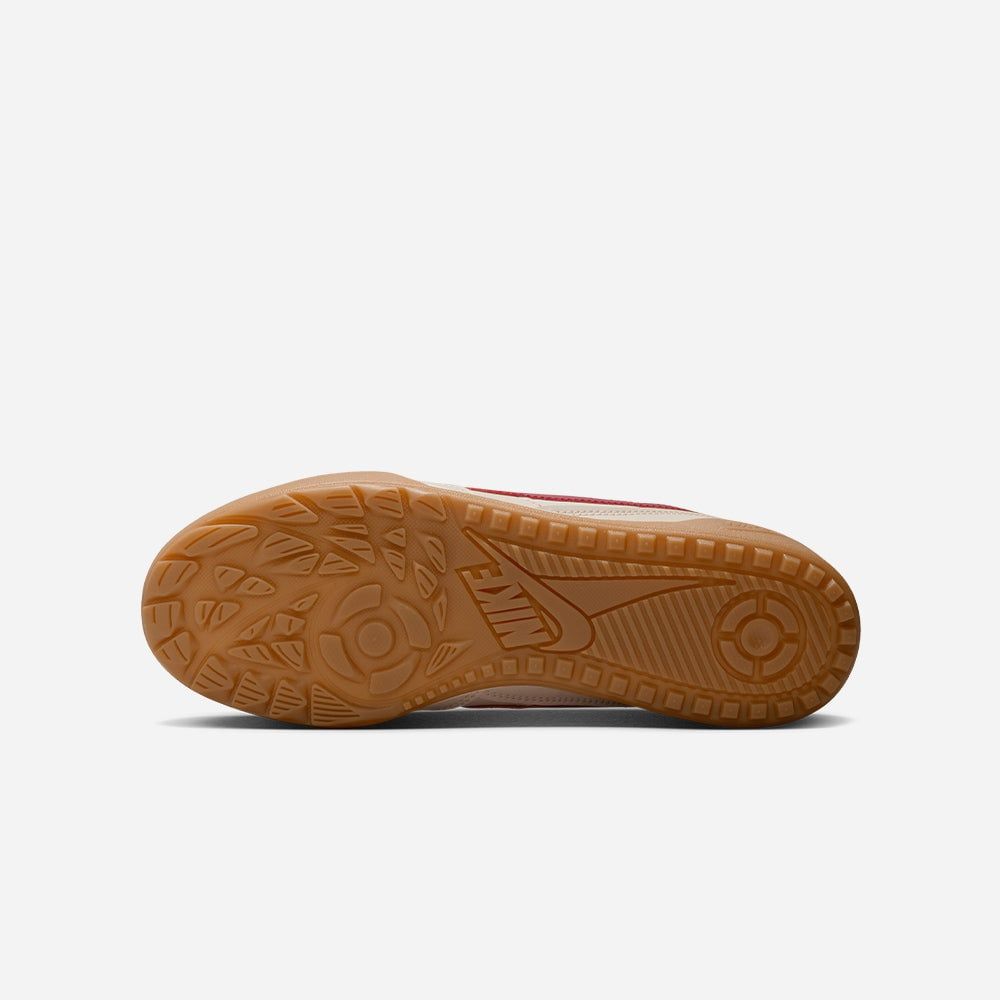 Nike - Giày thời trang thể thao Nữ Women's Terra Manta Sneakers - Beige