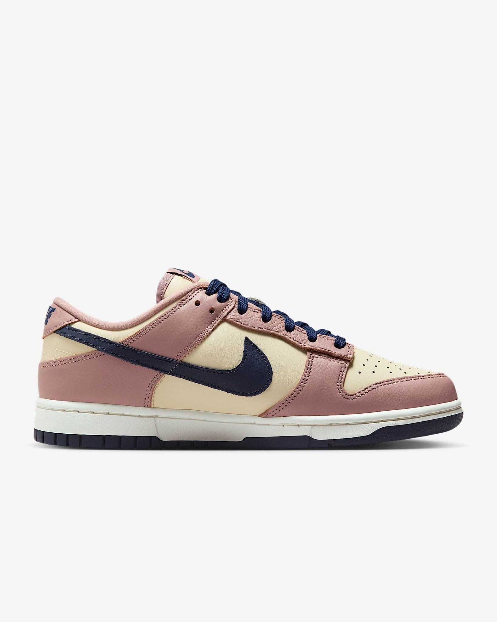 Nike - Giày thời trang thể thao Nữ Nike Dunk Low SE Women's Shoes