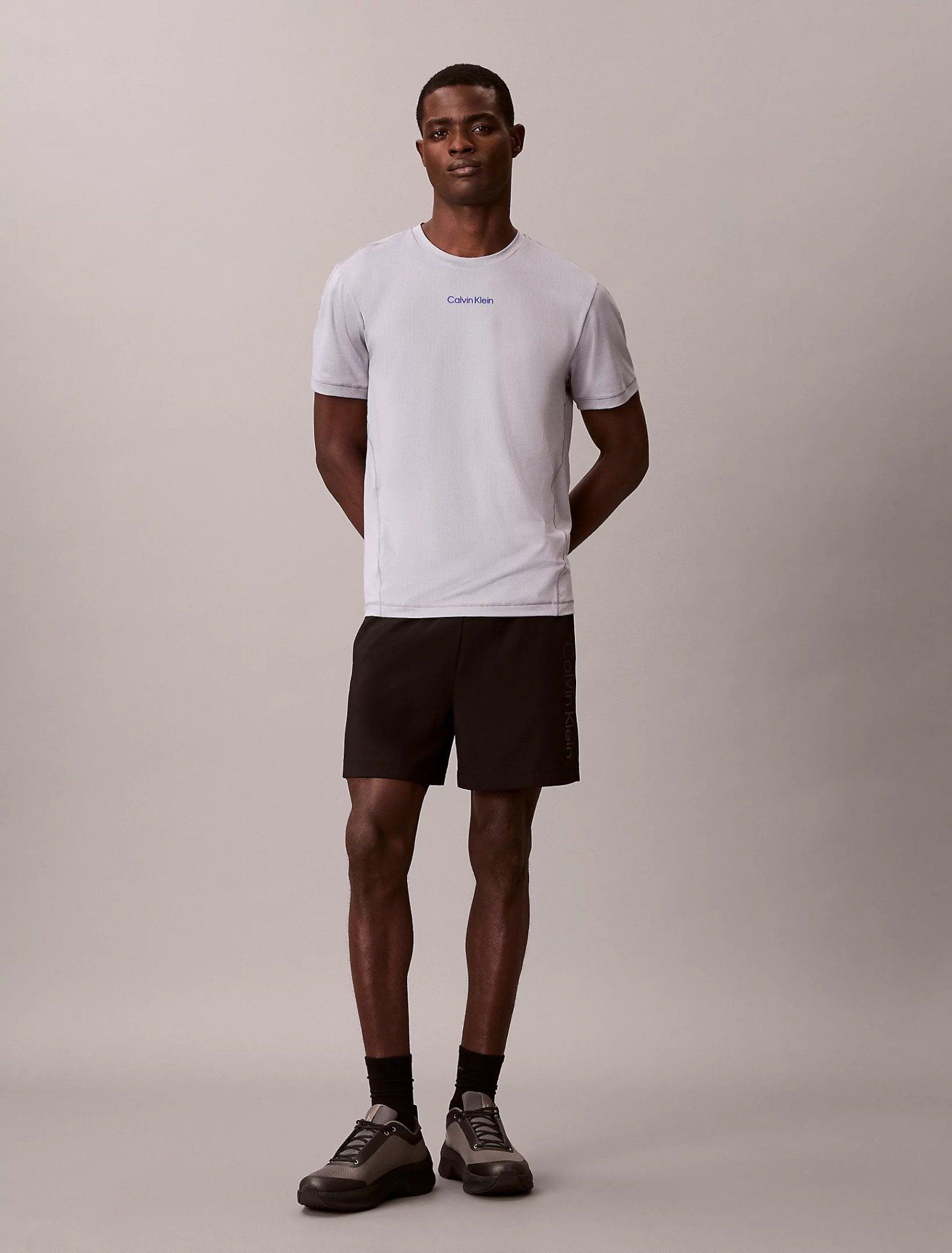 Calvin Klein - Áo thun thể thao nam Breathable Quick-Dry Gym T-shirt