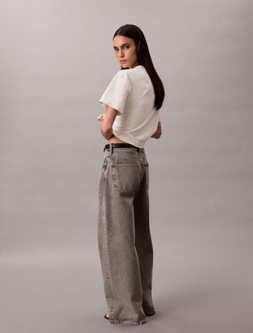 Calvin Klein - Áo Thun Tay Ngắn Nữ SS Cropped Boxy Graphic Tee