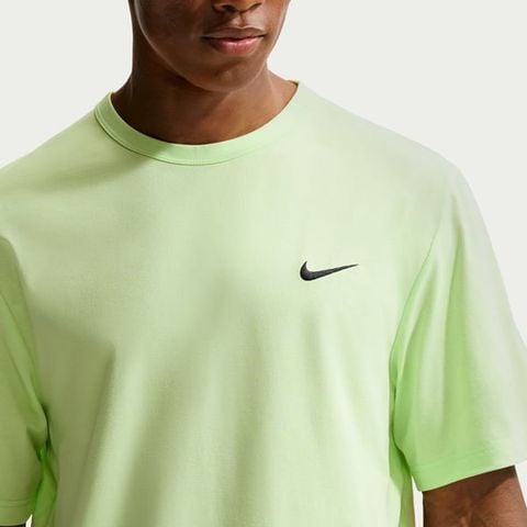 Nike - Áo Tay Ngắn Thể Thao Nam Dri-FIT Hyverse Graphic Short Sleeve