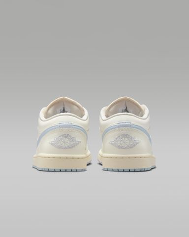 Nike - Giày thời trang thể thao Nữ Air Jordan 1 Low Women's Shoes