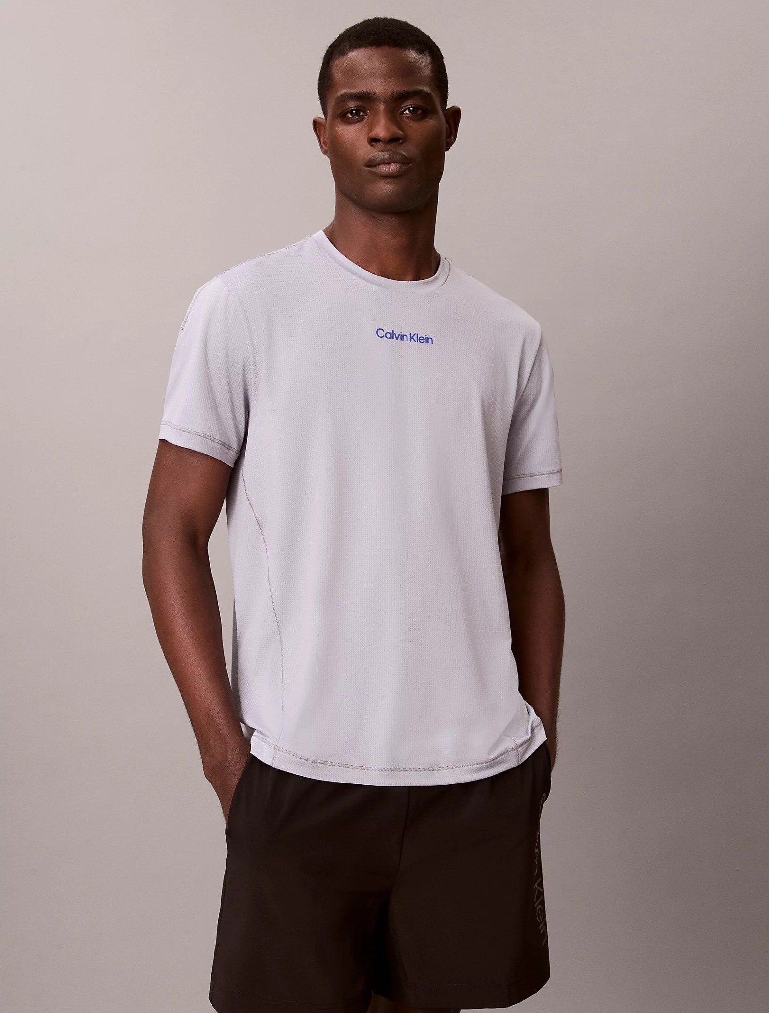 Calvin Klein - Áo thun thể thao nam Breathable Quick-Dry Gym T-shirt