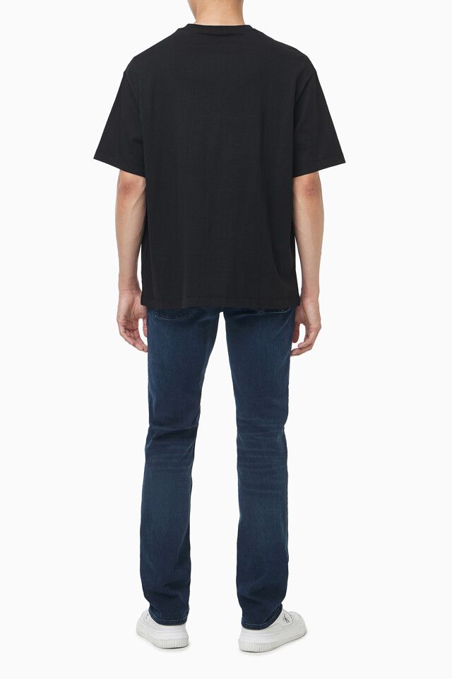 Calvin Klein - Áo phông thời trang nam Block Logo Graphic Relaxed T-Shirt