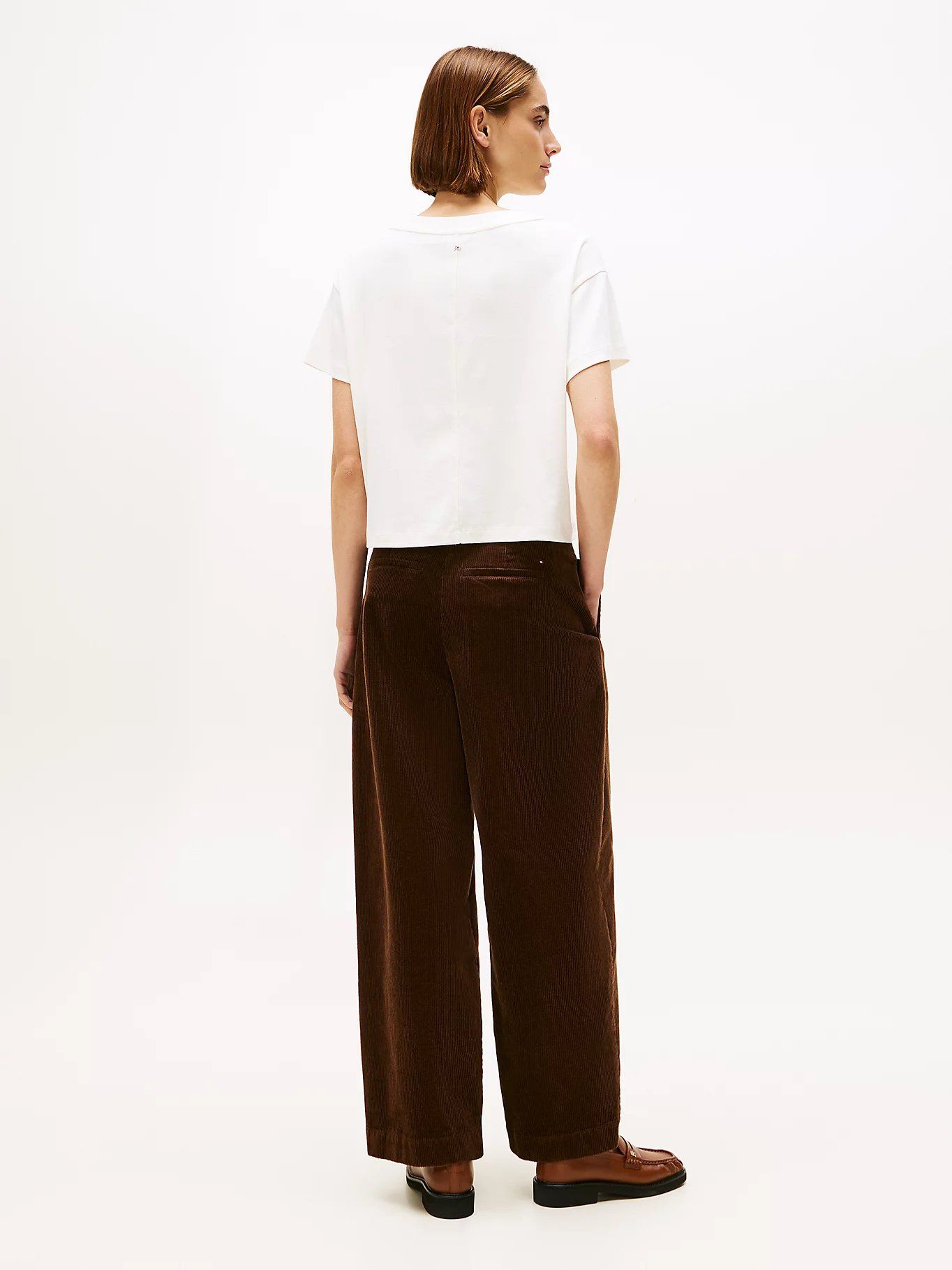 Tommy Hilfiger - Áo thun tay ngắn nữ Logo Appliqué Relaxed T-Shirt