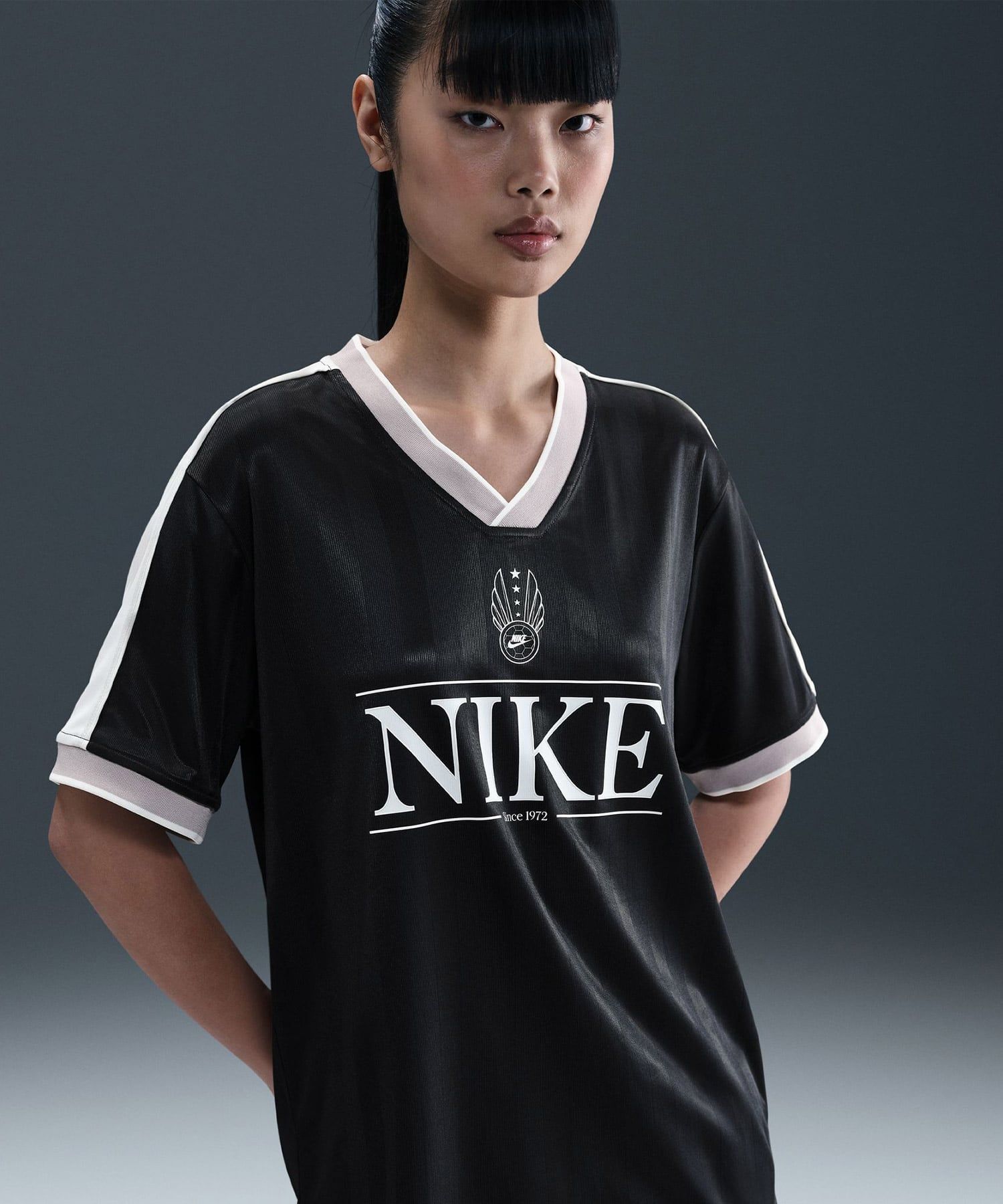 Nike - Áo tay ngắn thể thao Nữ Women's V-Neck Jersey