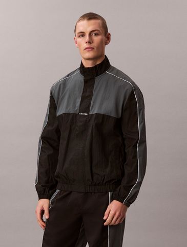 Calvin Klein - Áo Khoác Thể Thao Nam Water-Resistant Travel Windbreaker