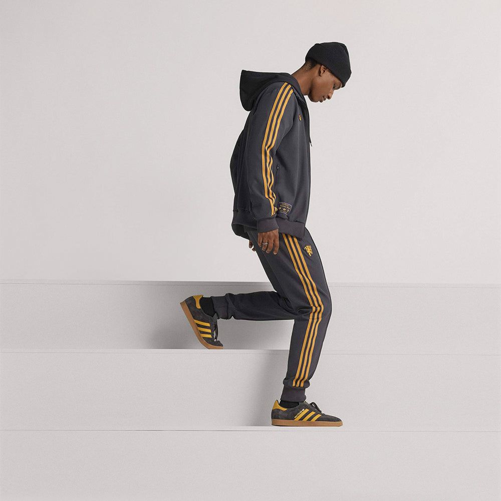 adidas - Quần dài đá banh Nam Men's Adidas Manchester United Terrace Icons Track Pants - Gray