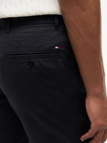 Tommy Hilfiger - Quần Kaki Ngắn Nam Denton Print Slim 9.5 Inseam Chino Bermuda Shorts - 3