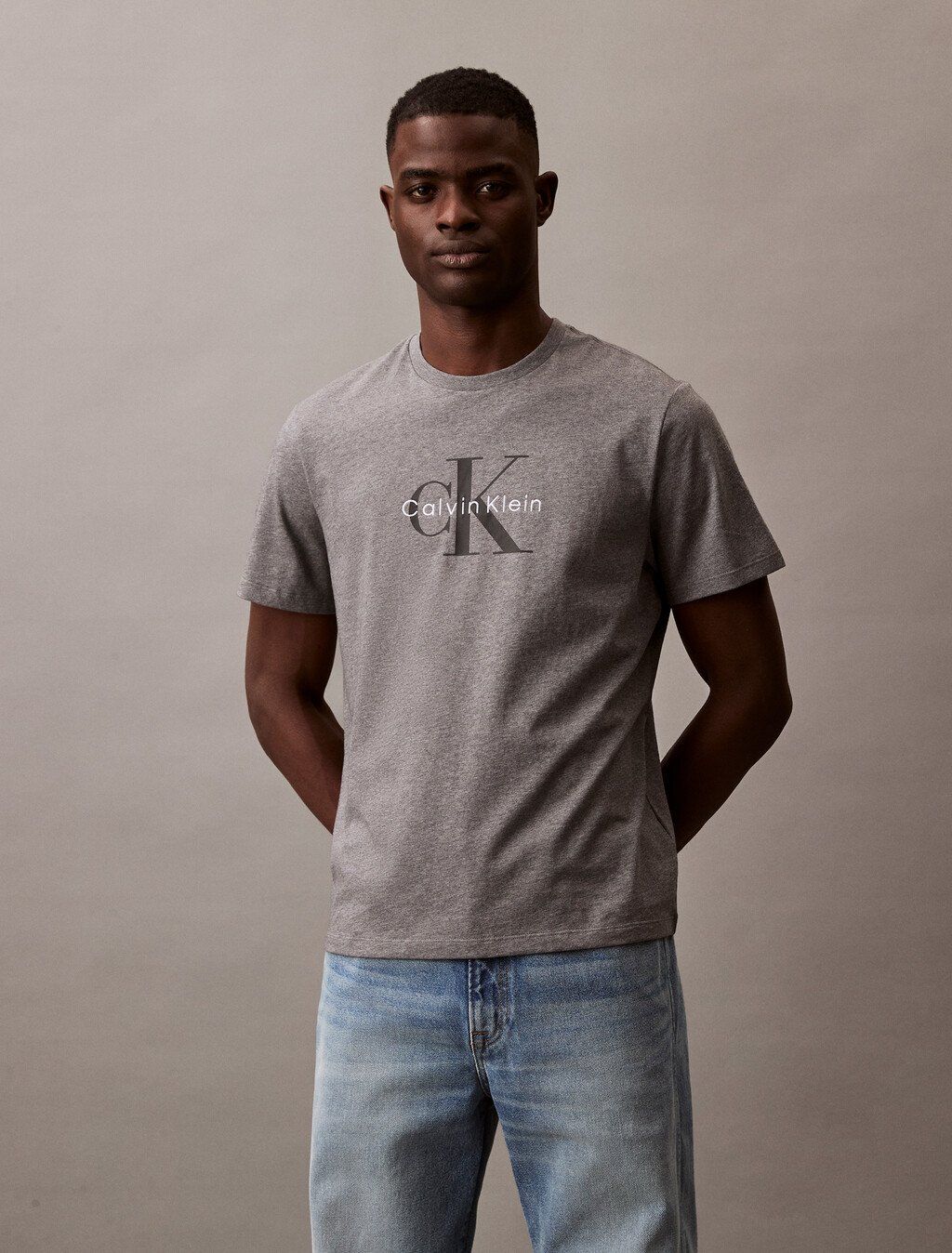 Calvin Klein - Áo thun thời trang nam Monogram T-shirt