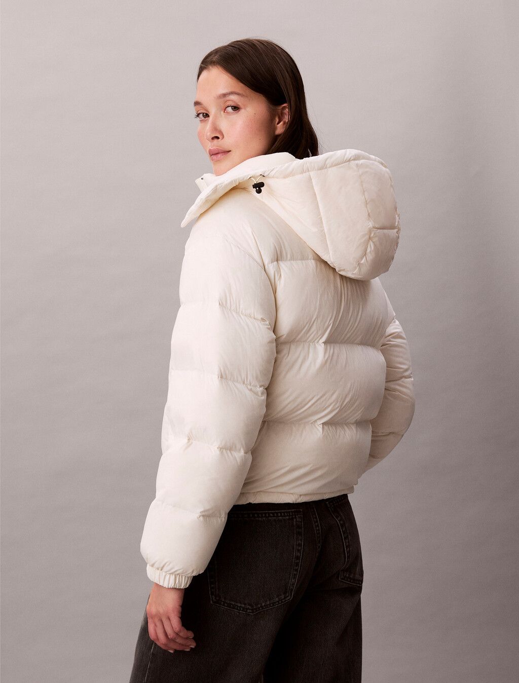 Calvin Klein - Áo phao lông vũ nữ Short Down Puffer Jacket