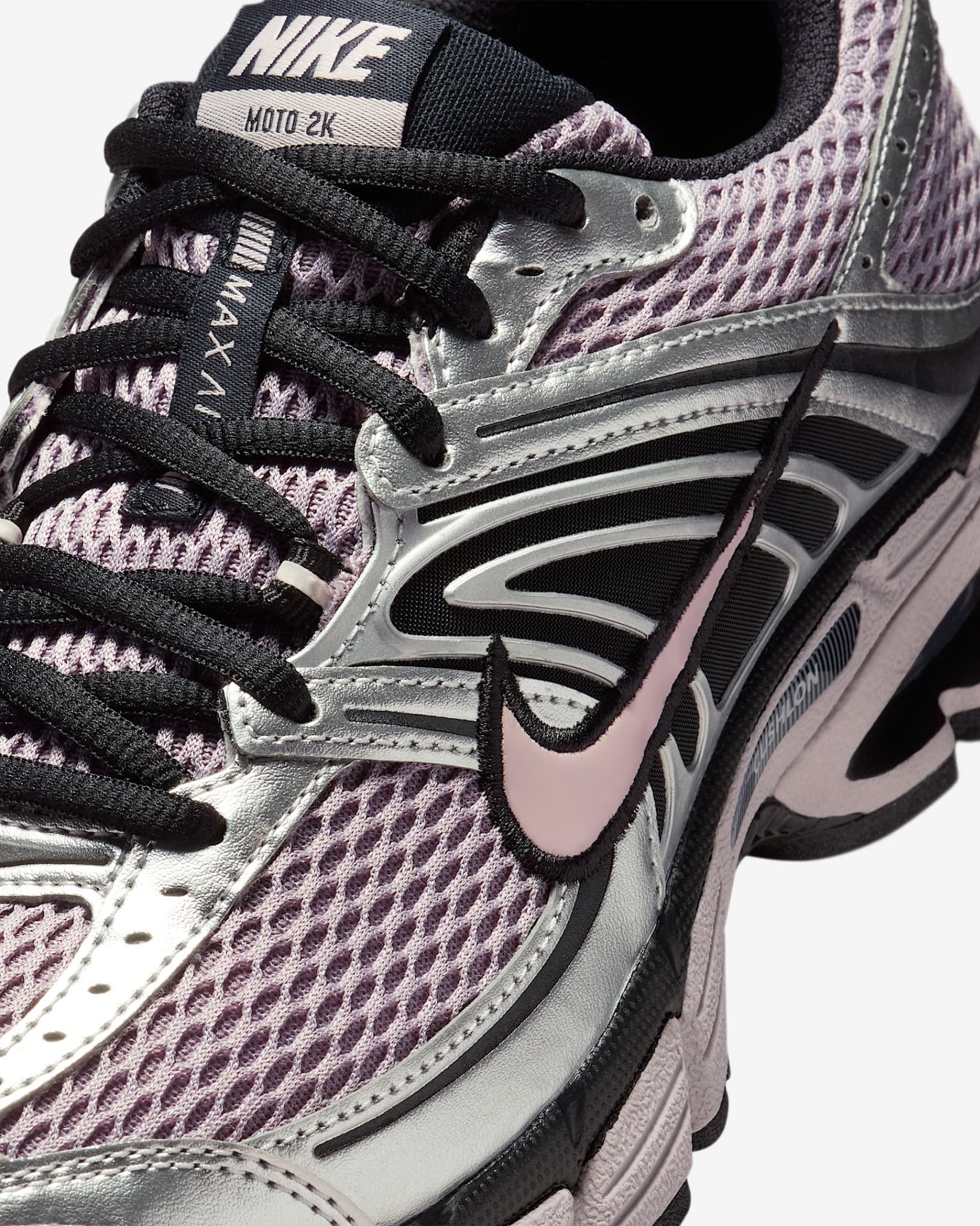 Nike Giày thời trang thể thao Nữ Nike Air Max Moto 2K Women