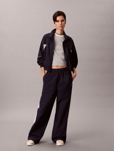 Calvin Klein - Quần Dài Thể Thao Nữ Relaxed Nylon Track Pants