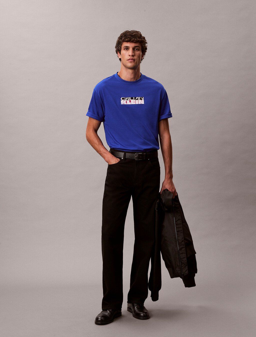 Calvin Klein - Áo thun thời trang nam Block Logo Graphic Relaxed T-Shirt