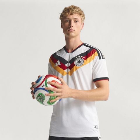 Adidas - Áo Tay Ngắn Thể Thao Nam Germany 26 Home Authentic Jersey