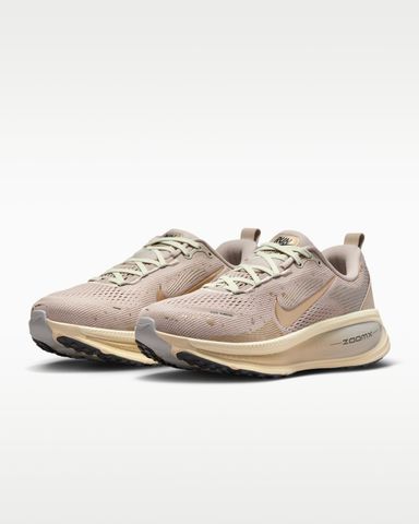 Nike - Giày Chạy Bộ Nữ Vomero 18 SE