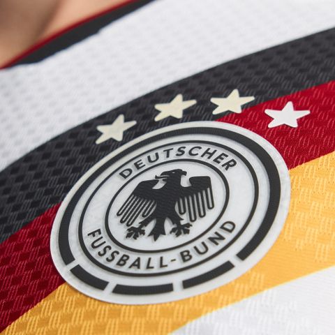Adidas - Áo Tay Ngắn Thể Thao Nam Germany 26 Home Authentic Jersey