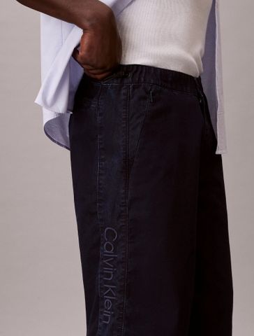 Calvin Klein - Quần jeans Ngắn Nam Lightweight Indigo Denim Long Shorts