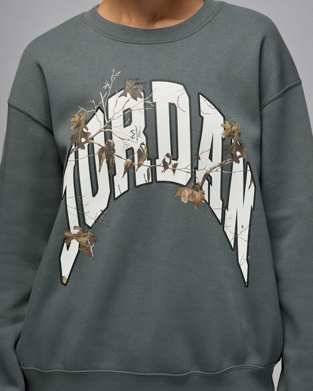 Nike - Áo nỉ tay dài thể thao Nữ Jordan Brooklyn Fleece Women's Realtree Crew-Neck Sweatshirt