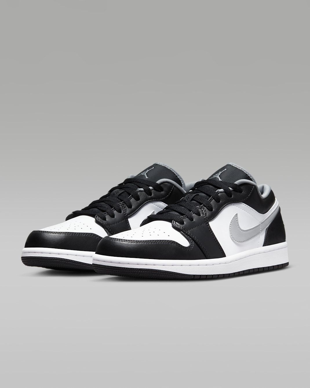 Nike - Giày thời trang thể thao Nam Air Jordan 1 Low 