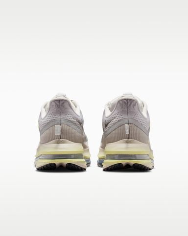 Nike - Giày Chạy Bộ Nữ Pegasus Premium