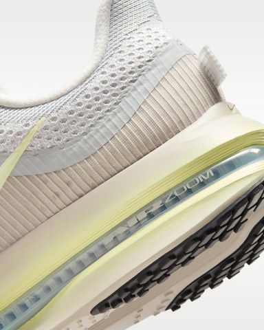 Nike - Giày Chạy Bộ Nữ Pegasus Premium