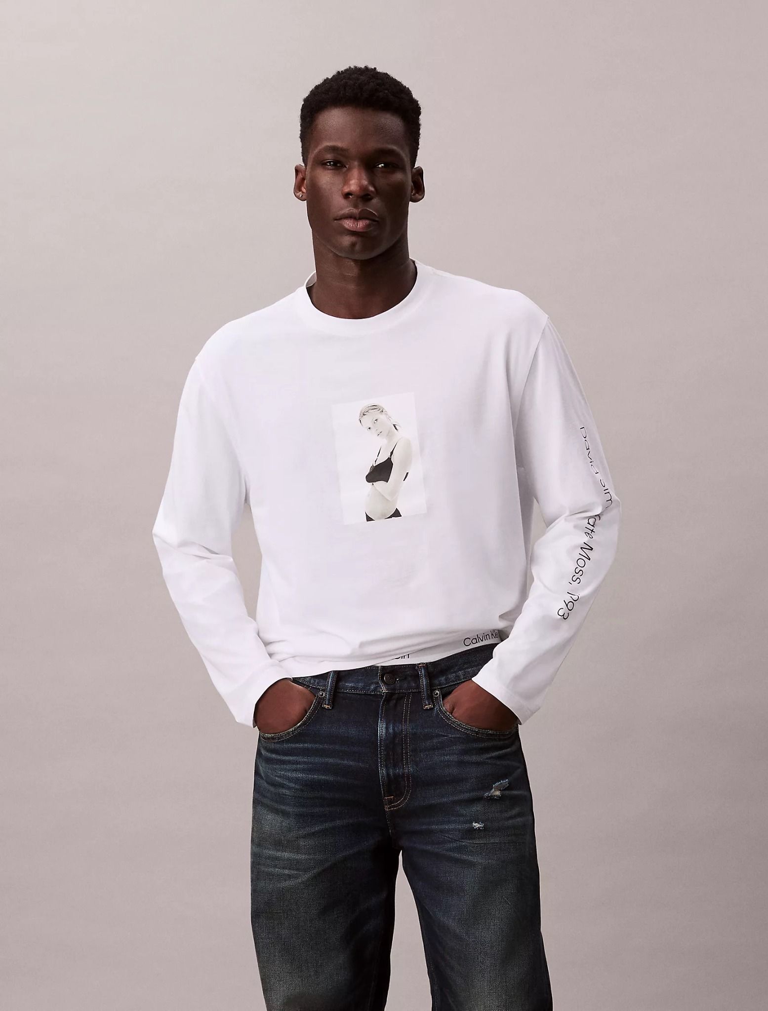 Calvin Klein - Áo tay dài thời trang nam Kate Moss Graphic Relaxed T-Shirt