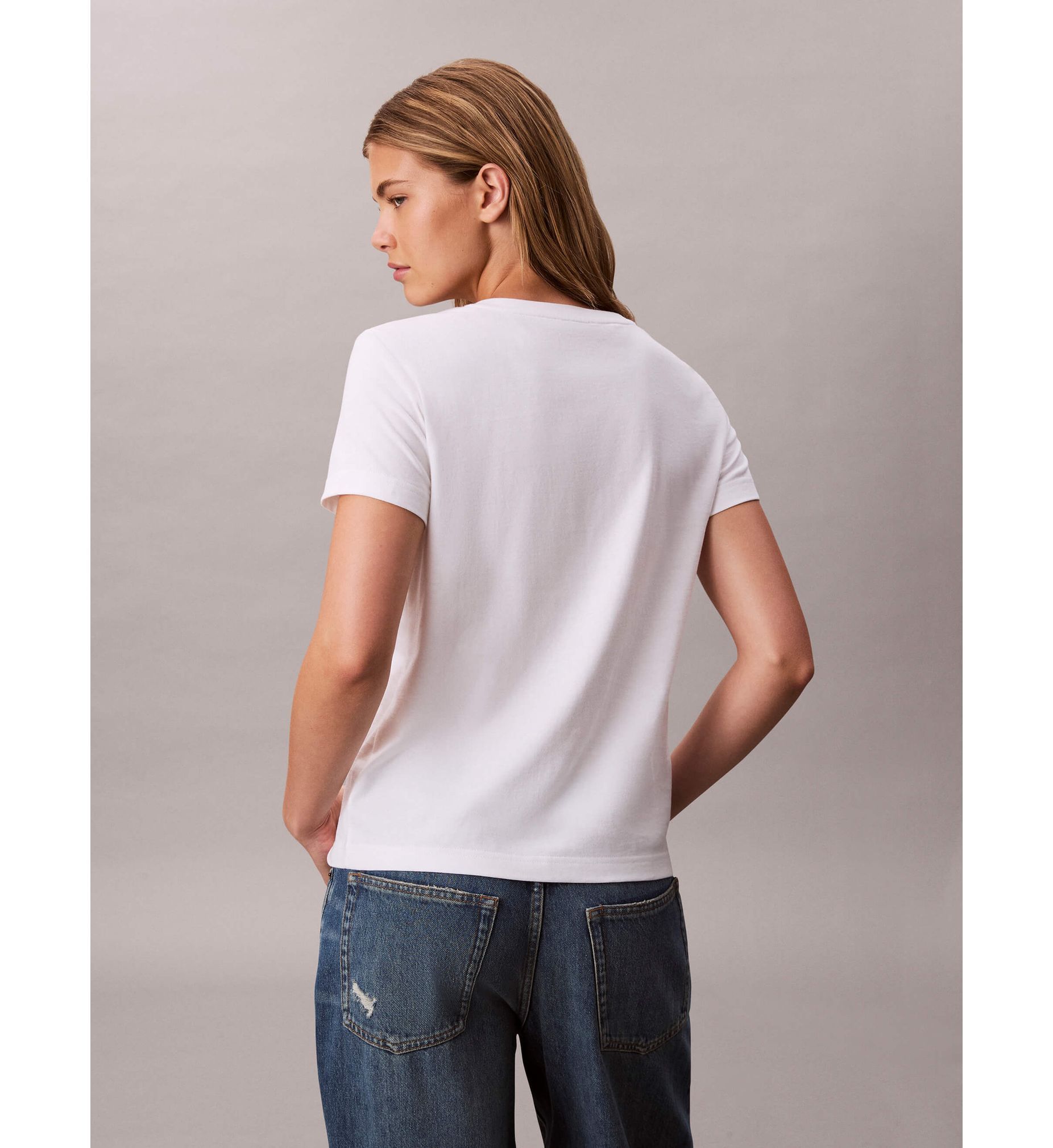 Calvin Klein - Áo thun thời trang nữ Archive Jersey V-Neck Tee