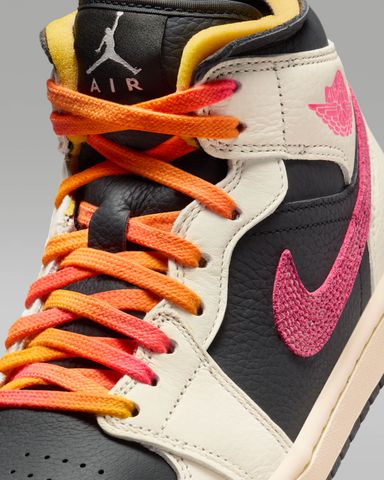 Nike - Giày Thời Trang Nữ Jordan Air Jordan 1 Mid SE Edge Women's Shoes