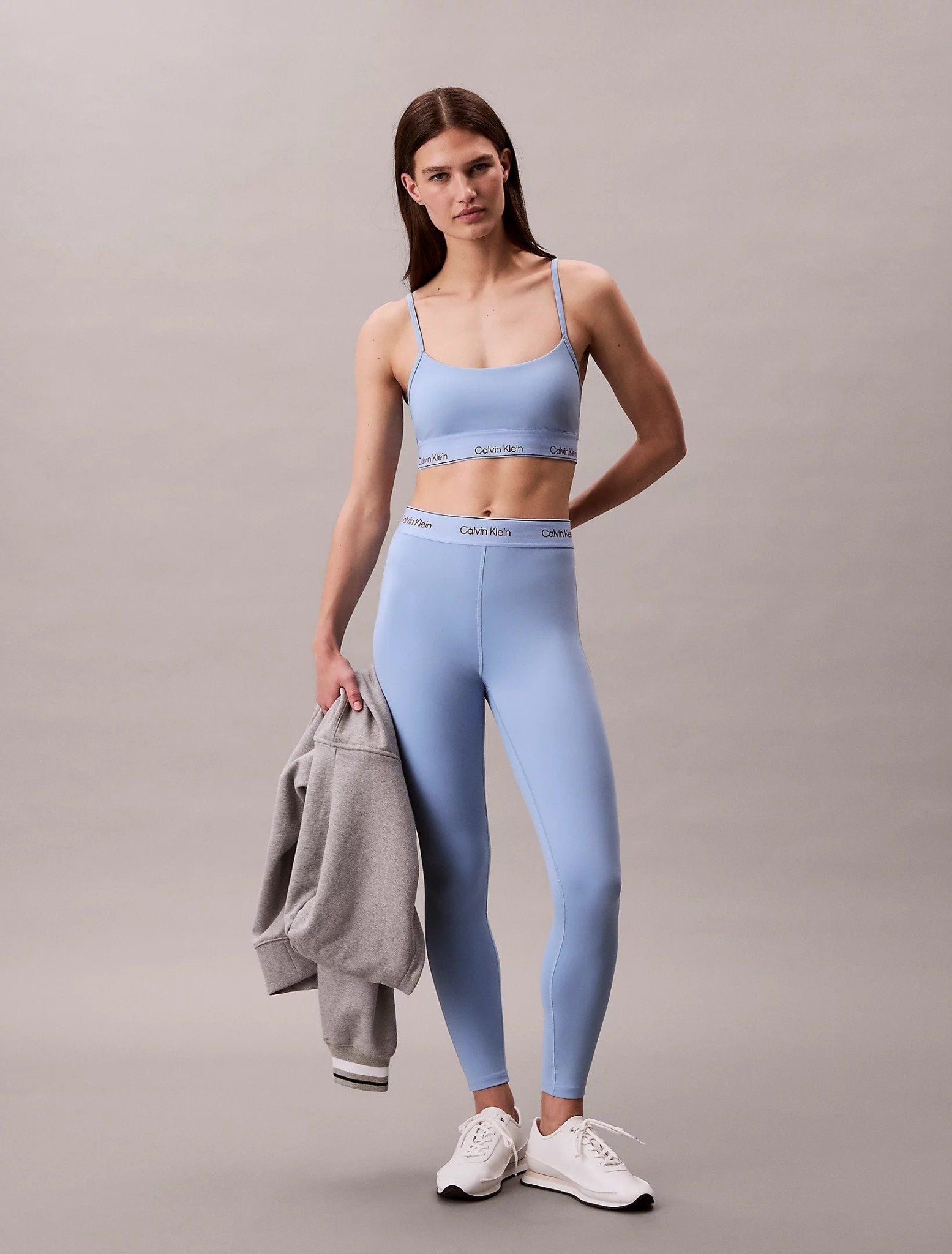 Calvin Klein - Áo bra thể thao nữ Convertible Quick-Dry Low Impact Sports Bra