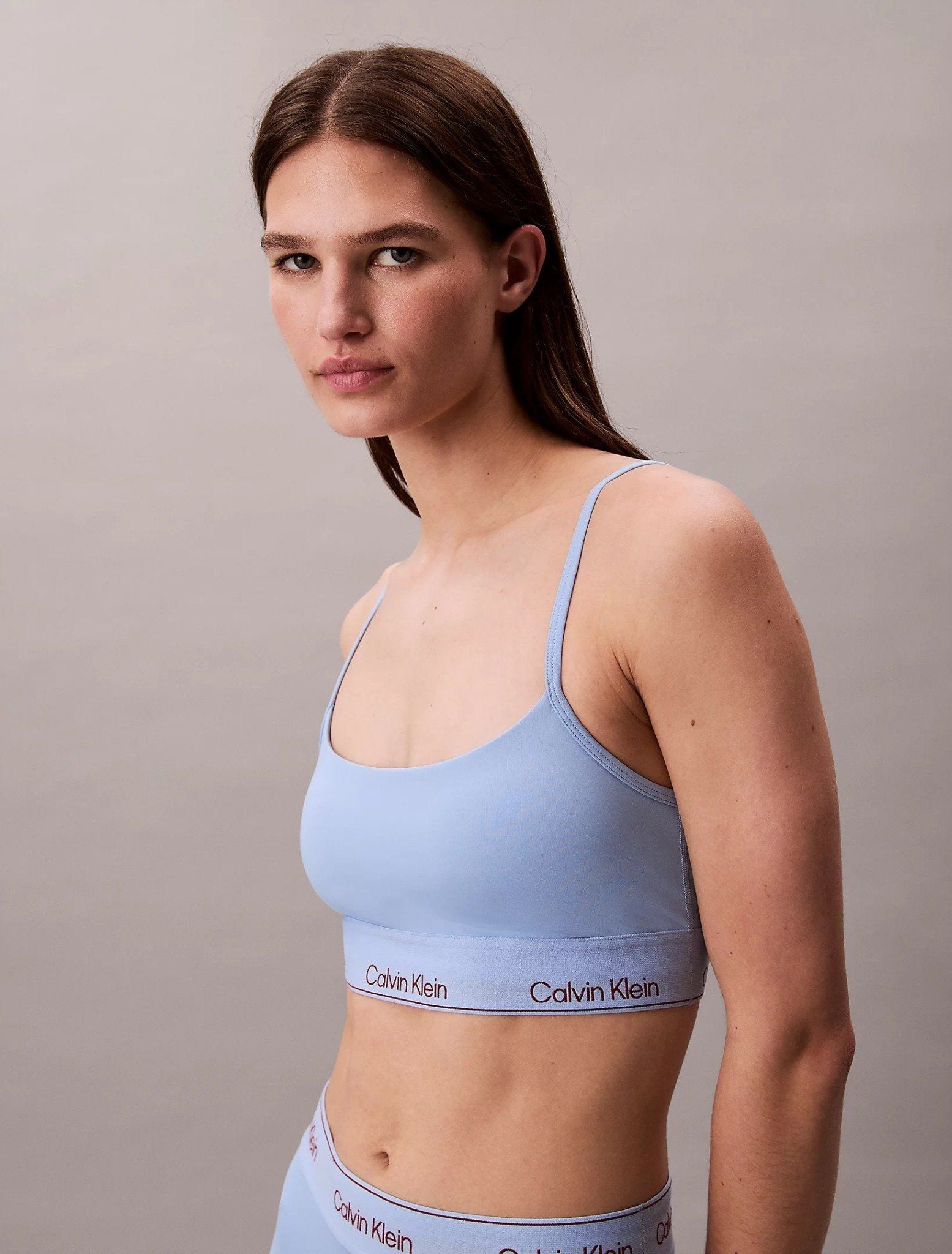Calvin Klein - Áo bra thể thao nữ Convertible Quick-Dry Low Impact Sports Bra