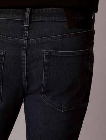 Calvin Klein - Quần Jean Dài ống ôm Nam Body Skinny Denim Dark Jean