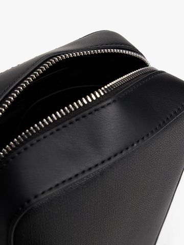 Tommy Hilfiger - Túi đeo chéo nam Modern Metallic Logo Crossbody Reporter Bag